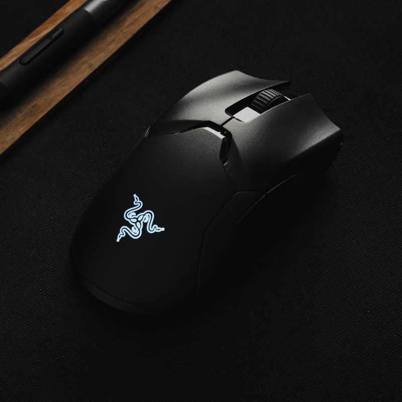Ergonomic Wireless Mouse β Electronics at Peasley Store